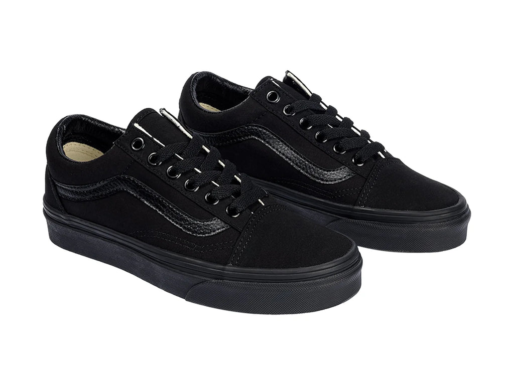 Tenis Vans Old Skool Classics Color Negro Unisex