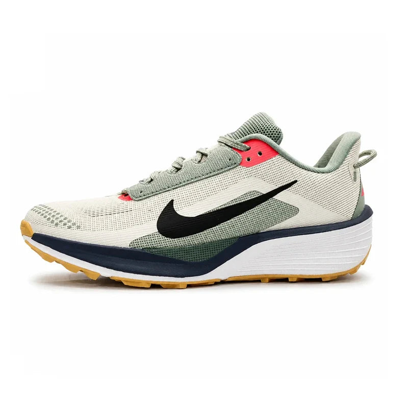 Nike Pegasus Trail 5 Gris Clair Blanc Vert Sauge