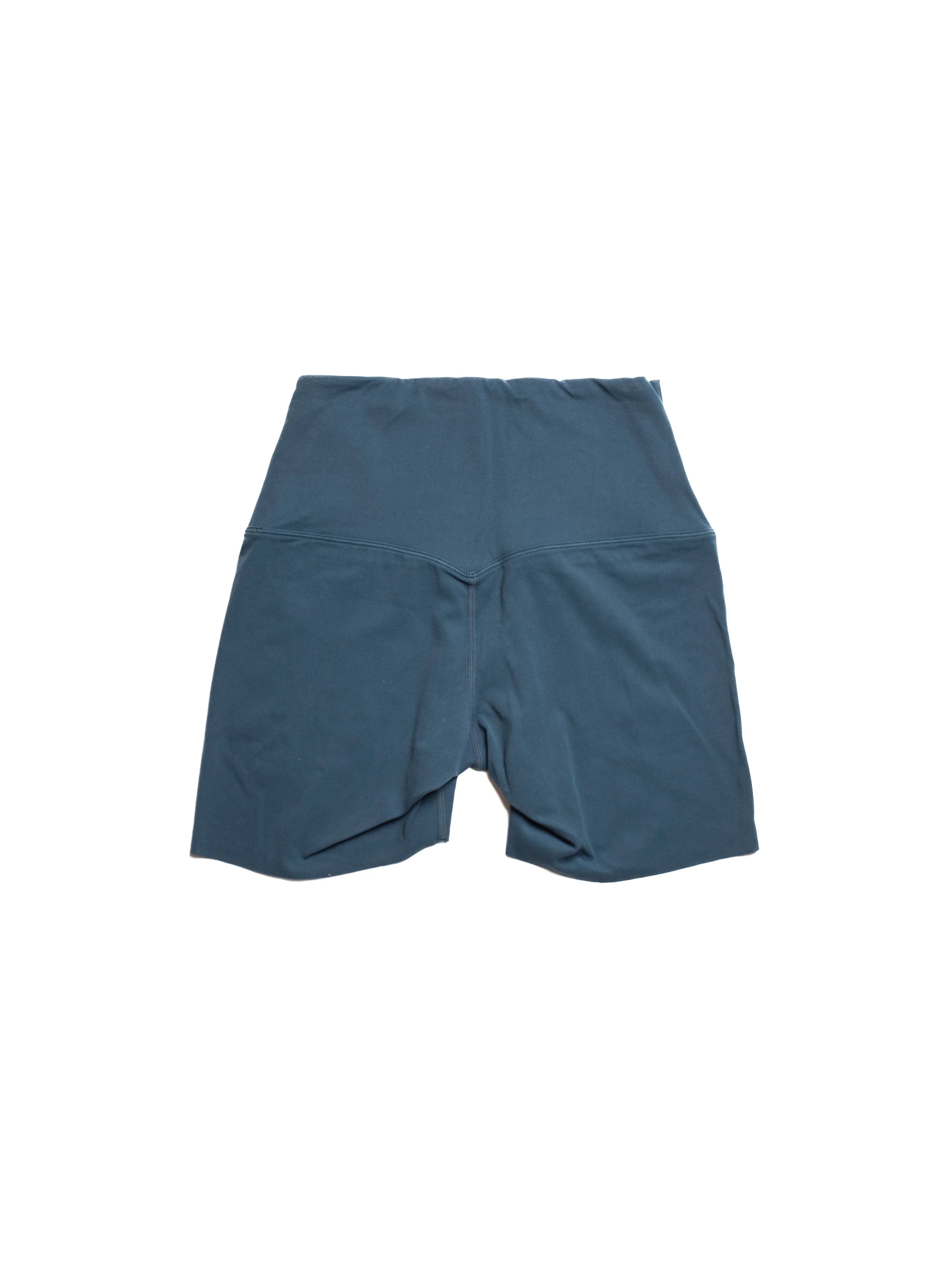 Nike Womens Zenvy Gentle Support High Waisted 5 Biker Shorts
