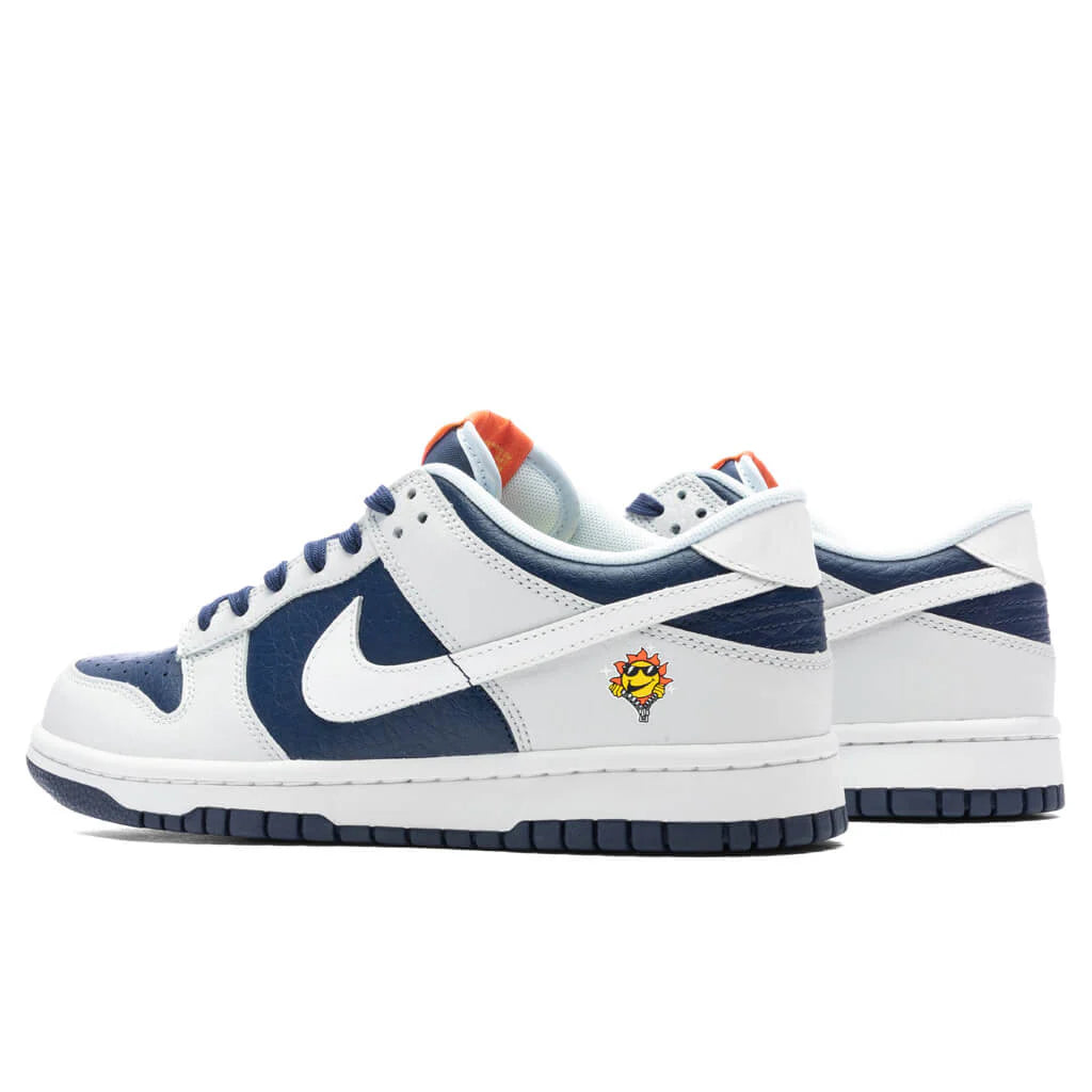Dunk Low UV Reactive GS Photon Dust White Midnight Navy