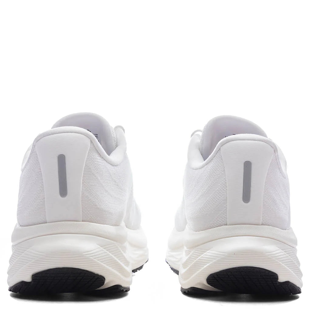 PG7 White Blue