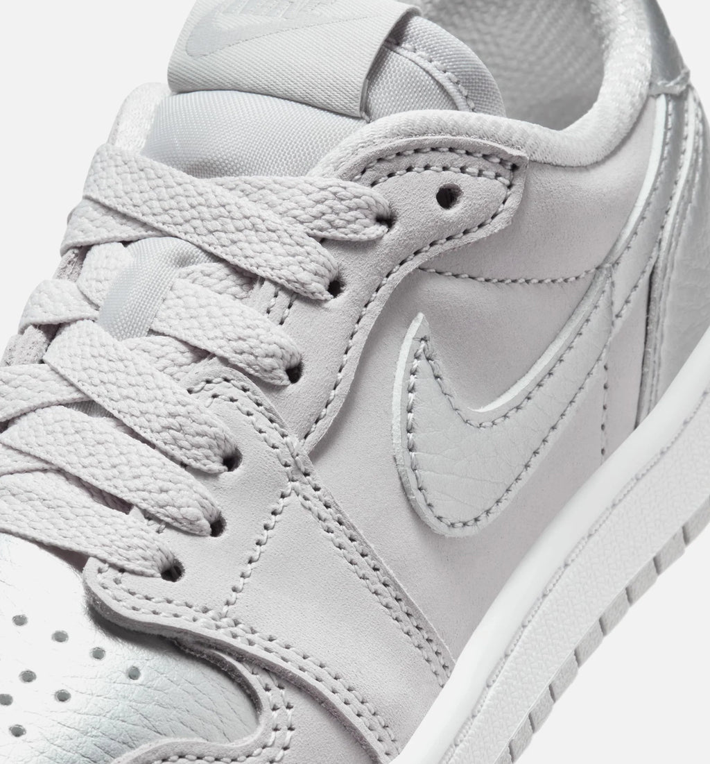 Air Jordan 1 Retro Low OG Silver Preschool Lifestyle Shoe Neutral Grey Metallic Silver White