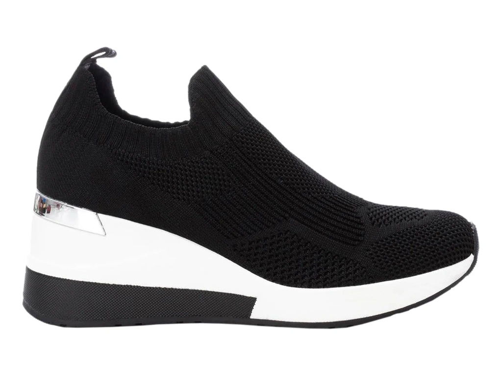 Tenis XTI Negros para Mujer