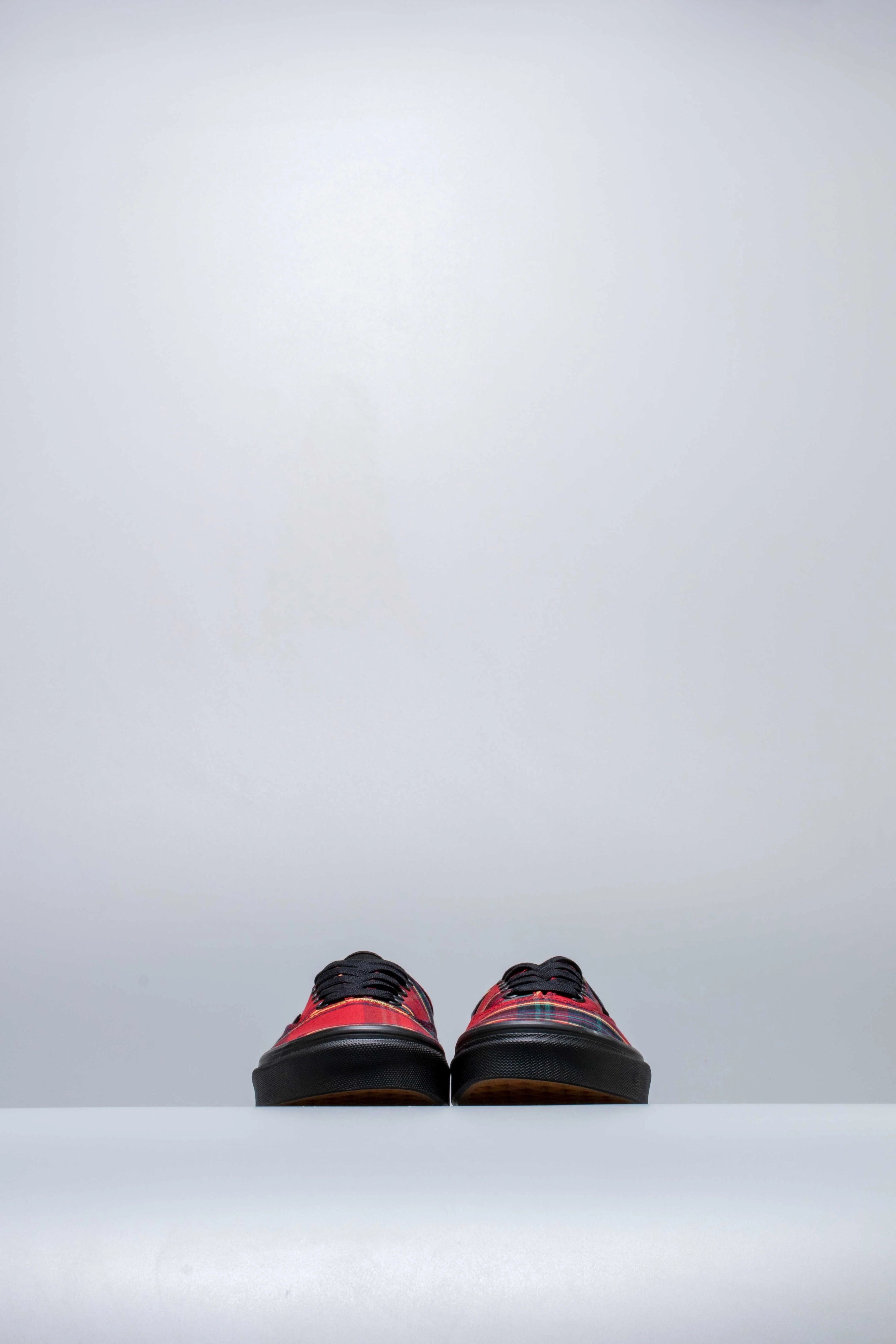 Authentic Plaid Mens Shoes Red Black