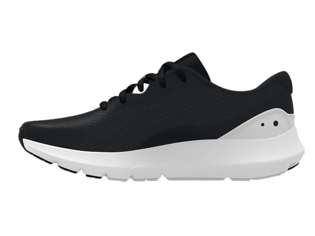 Tenis Under Armour Surge 3 Negro para Niño