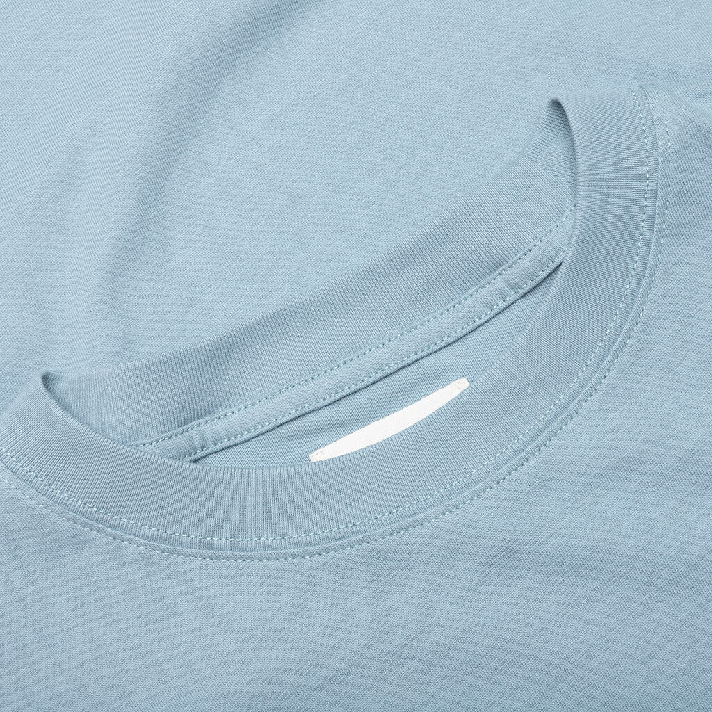 B Summer HTG Embroidery Logo S S Tee Blue