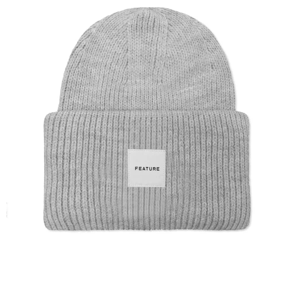 Oversized Beanie Bone