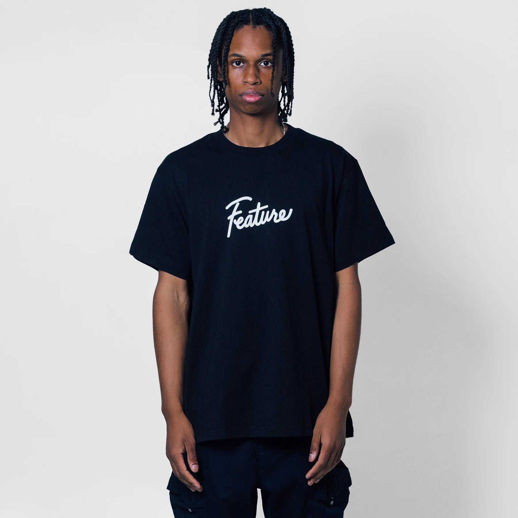 Script Tee Savvy Red