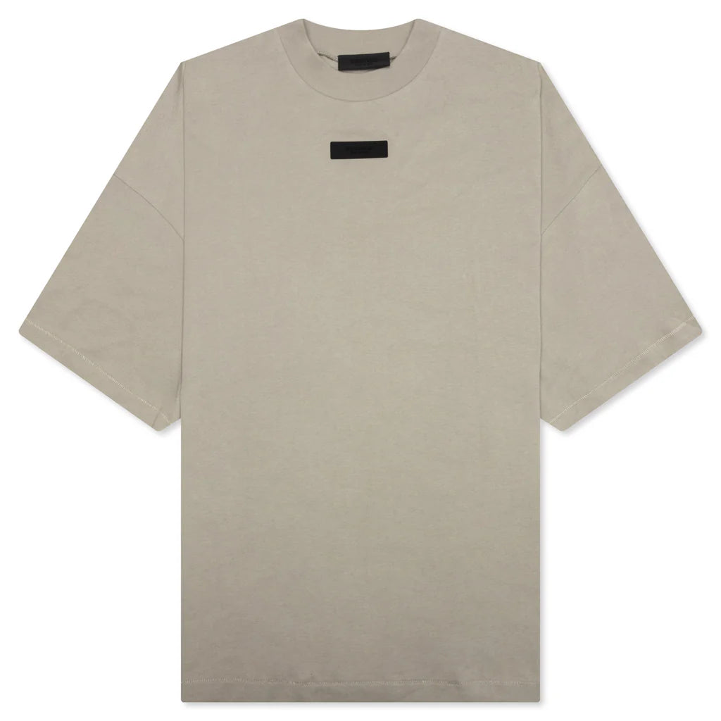 Crewneck T Shirt Seal