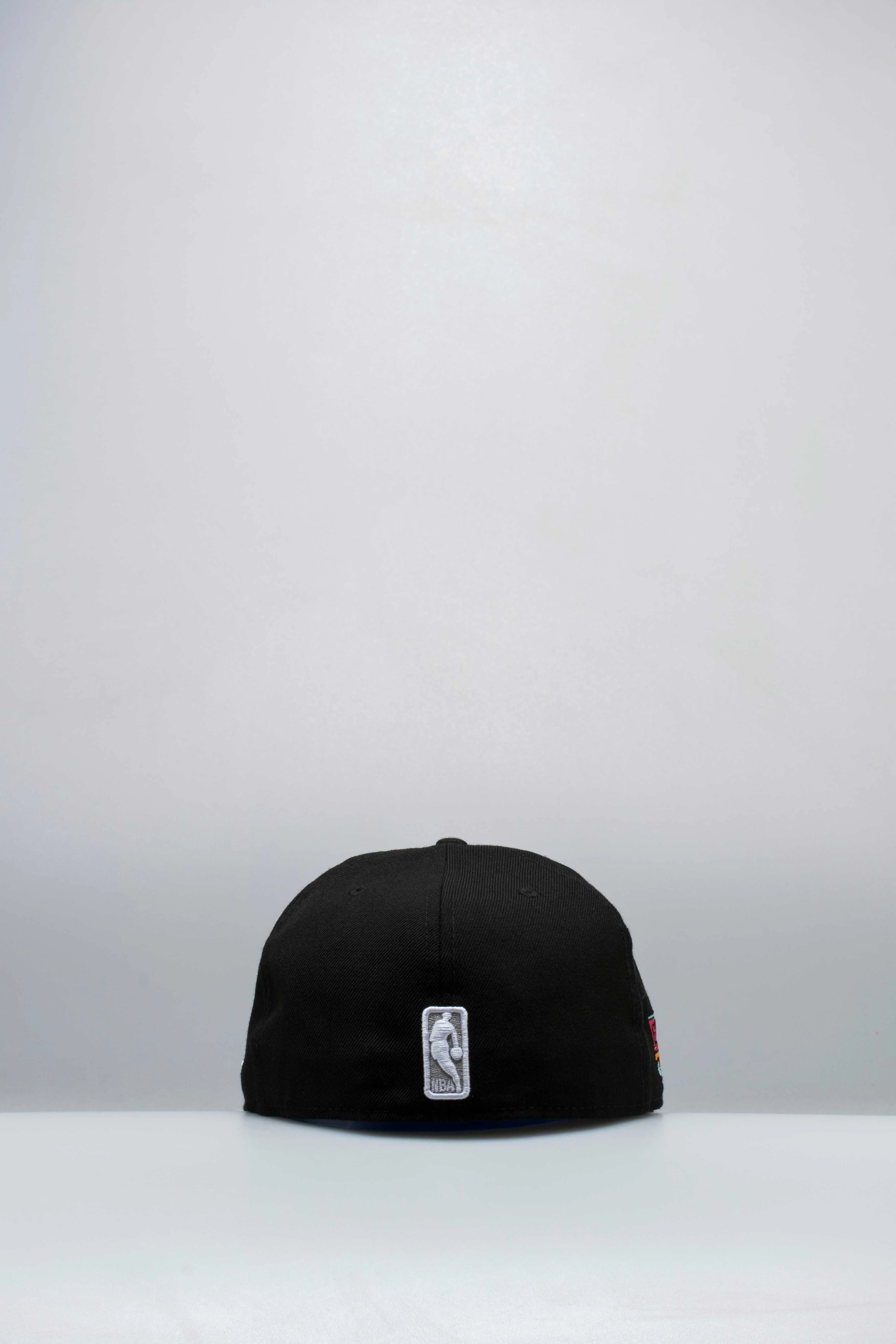 Nice Kicks X New Era San Antonio Spurs NBA Mens Fitted Had Black Black
