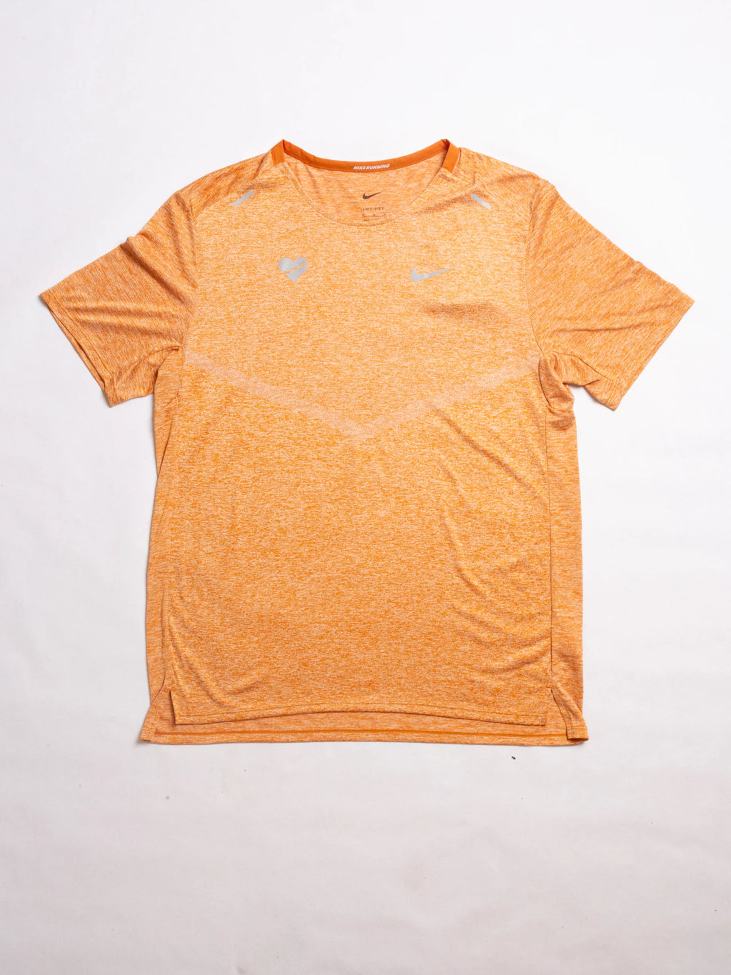 Nike Mens Dri FIT Rise 365 Short Sleeve Tee