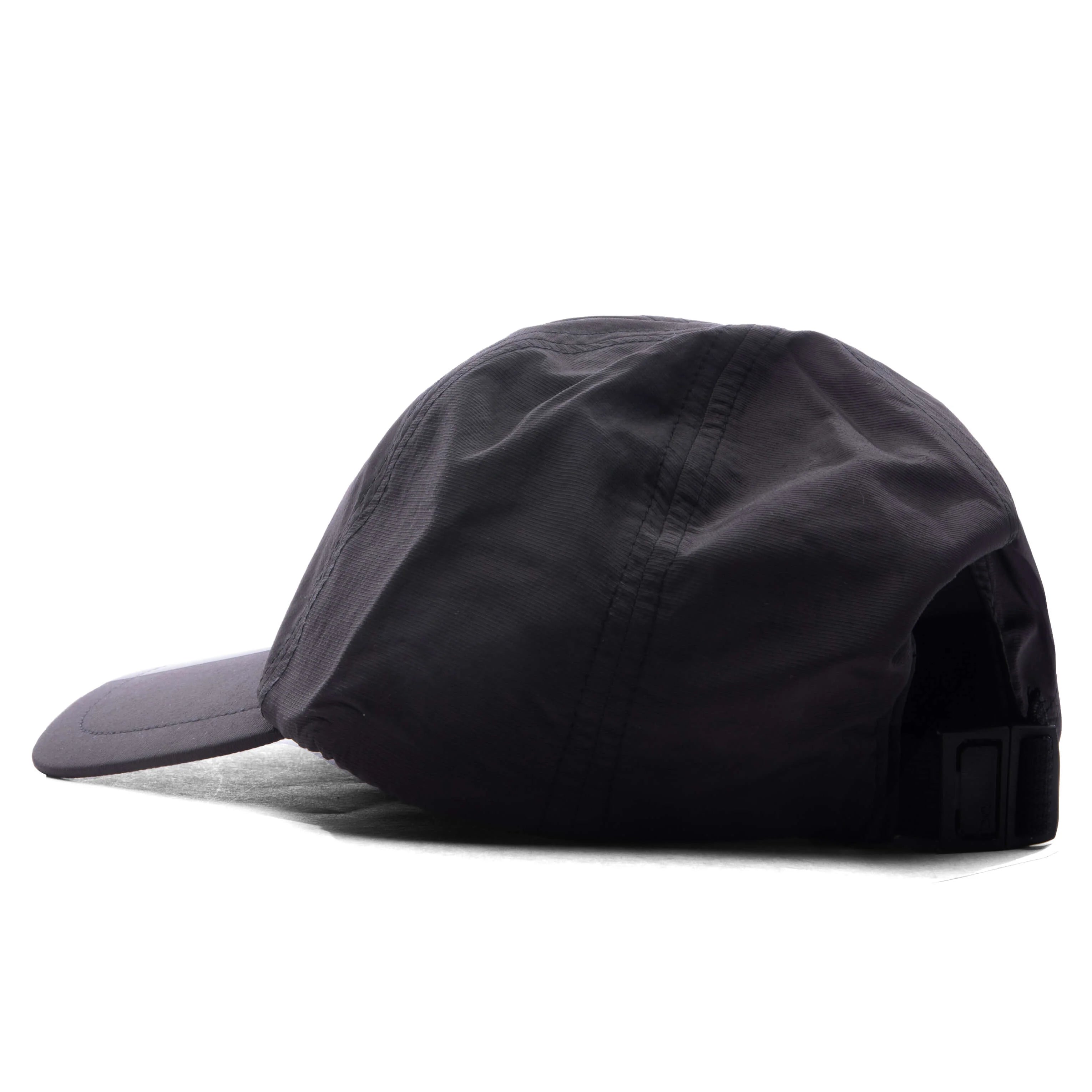 On x IKON On Cap Magnet Black