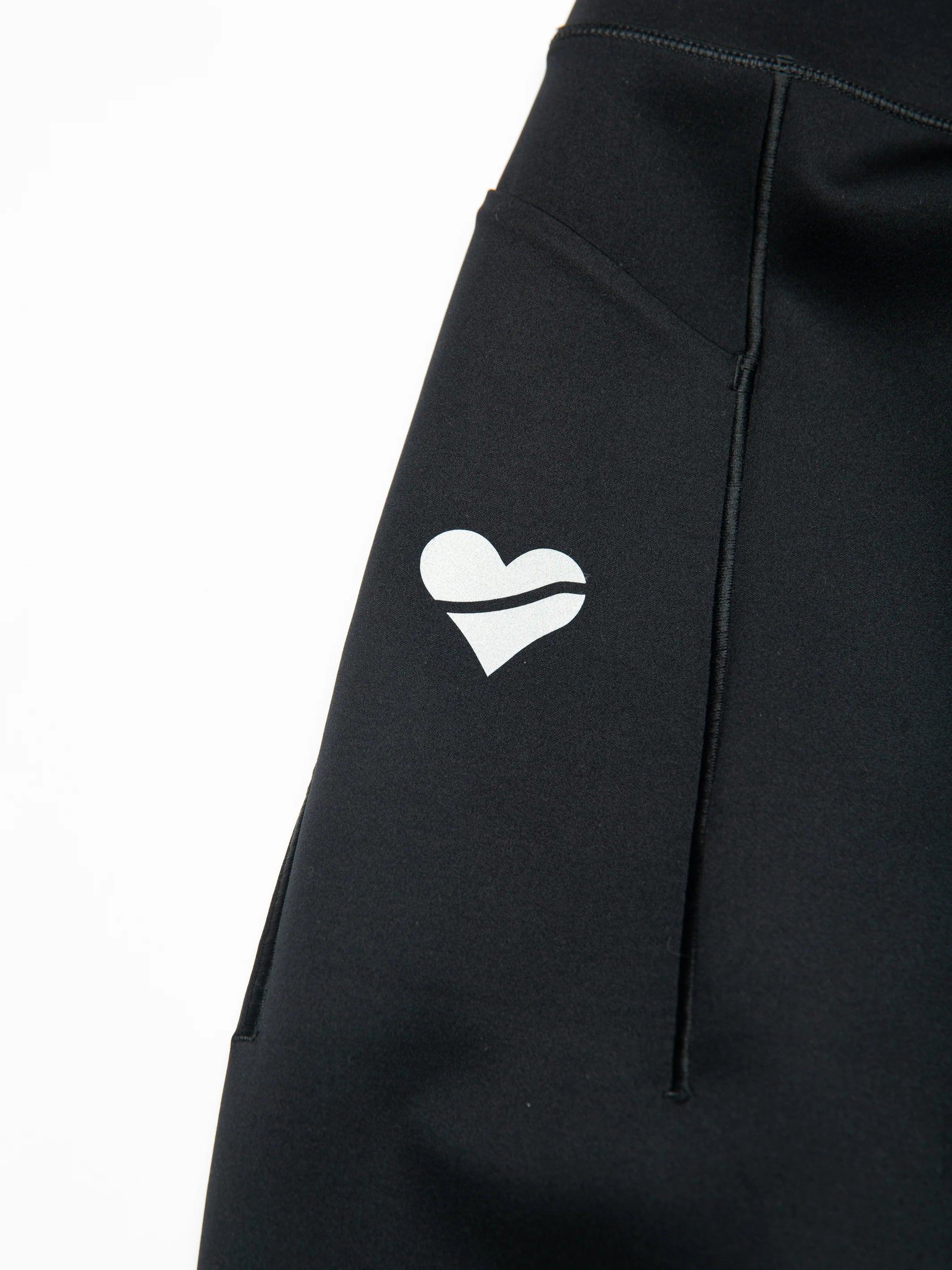 Nike Womens High Waisted Leggings with Pockets