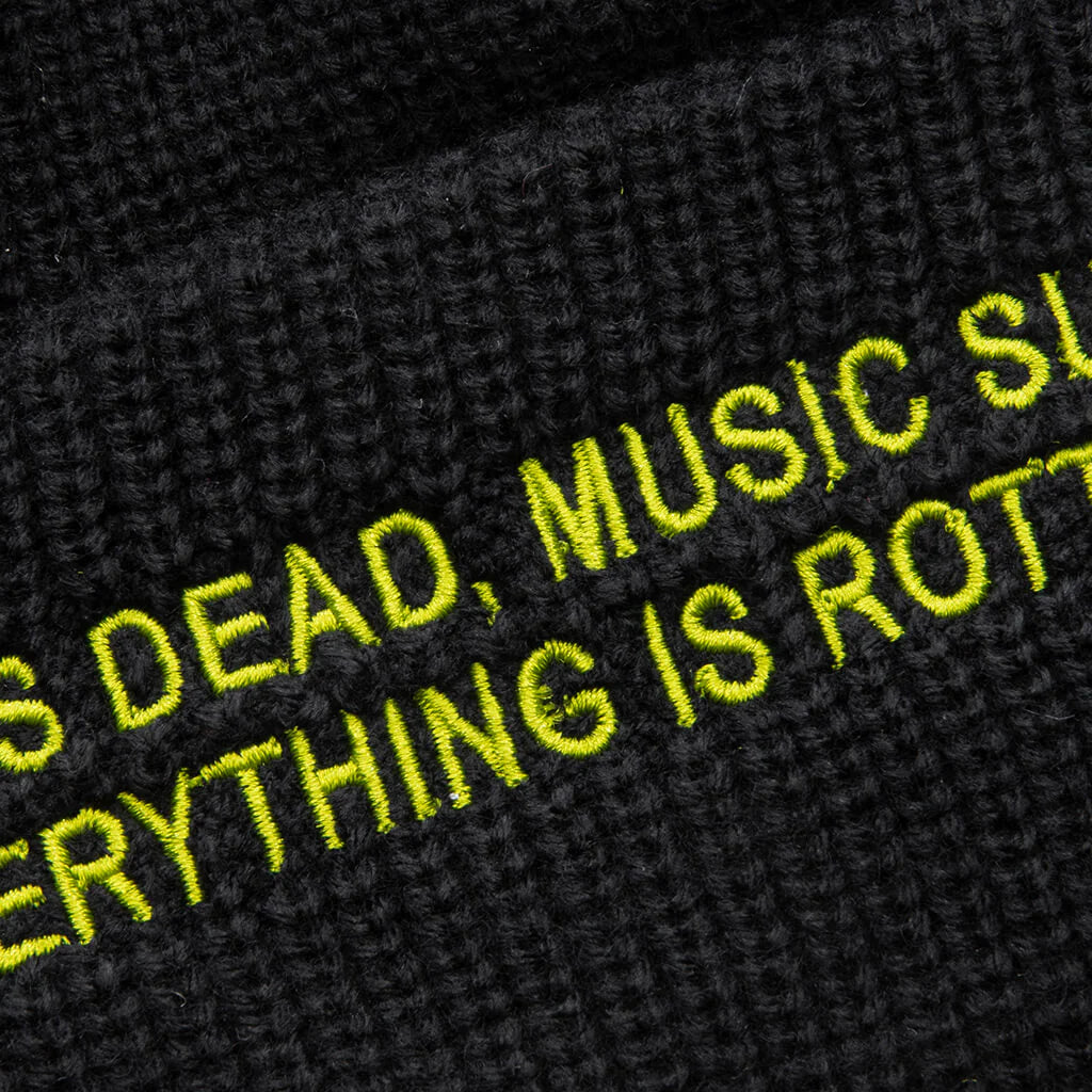 Critic Beanie Black