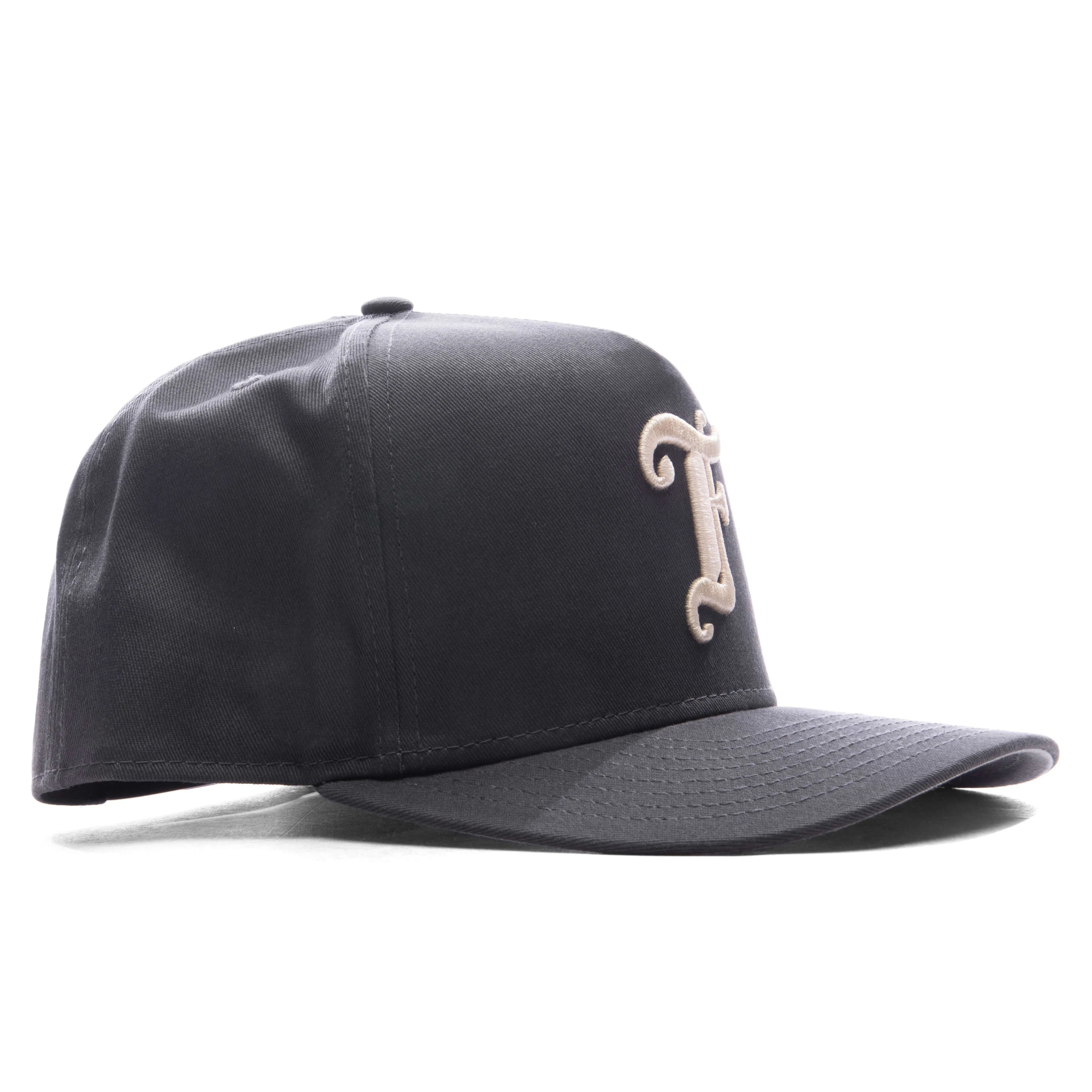FEATURE x New Era 9FIFTY Curved A Frame Old English F Snapback Graphite