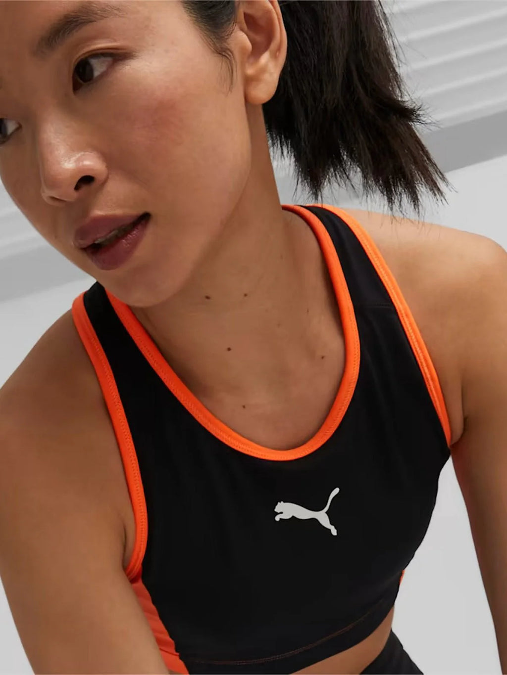 PUMA INDIVIDUAL BLAZE High Neck Sports Bra