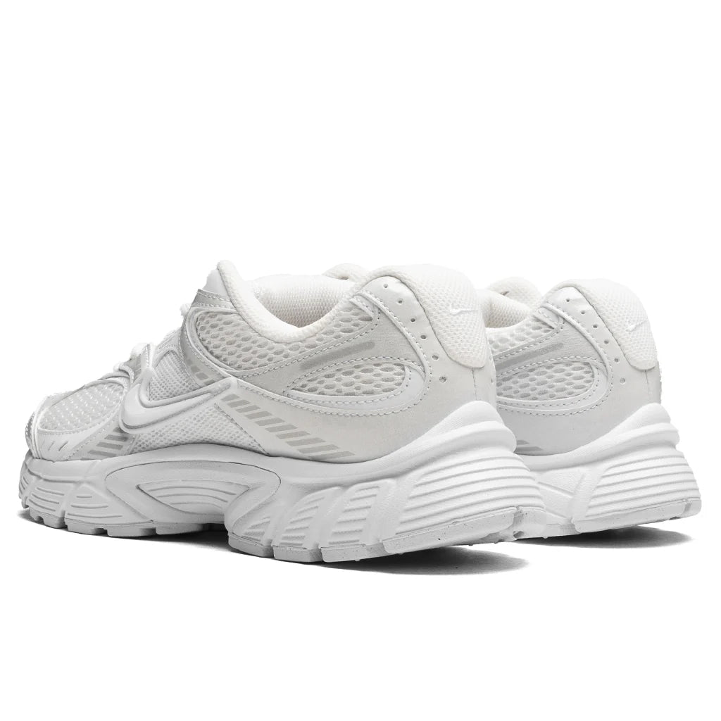 Womens V5 Runner White Black Metallic Silver