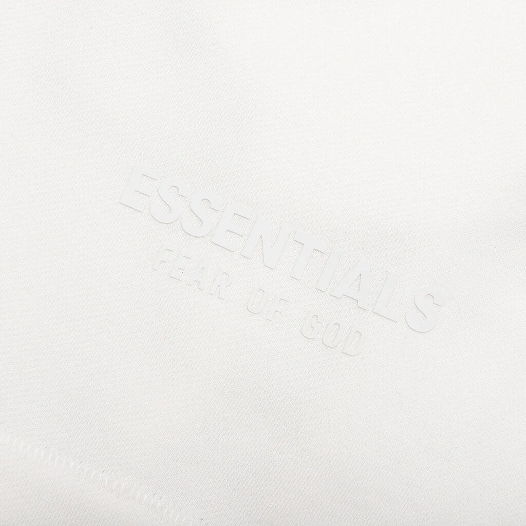 Essentials Sweatshort Cloud Dancer