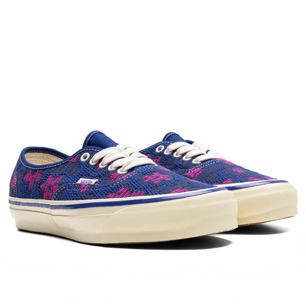 Premium Authentic 44 Daisy True Blue