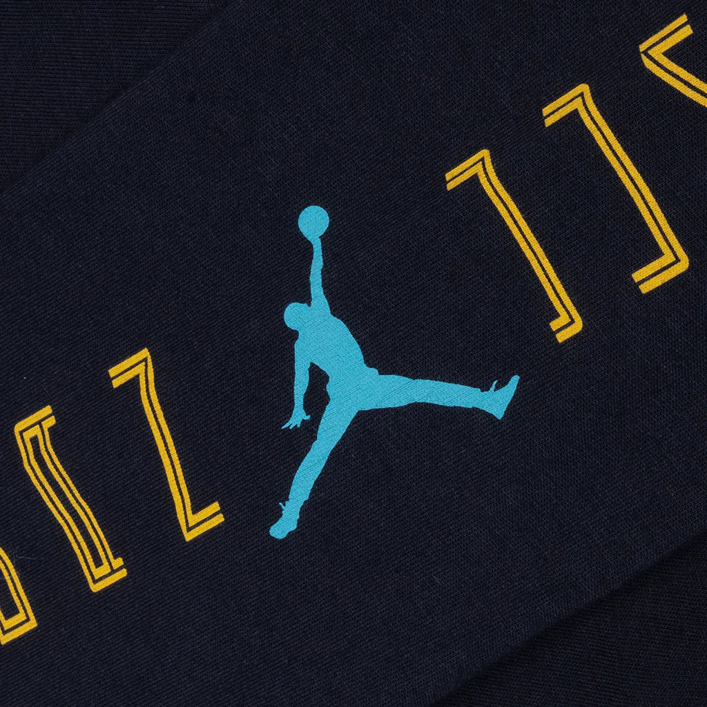 Brooklyn AJ11 Graphic L S Tee Black