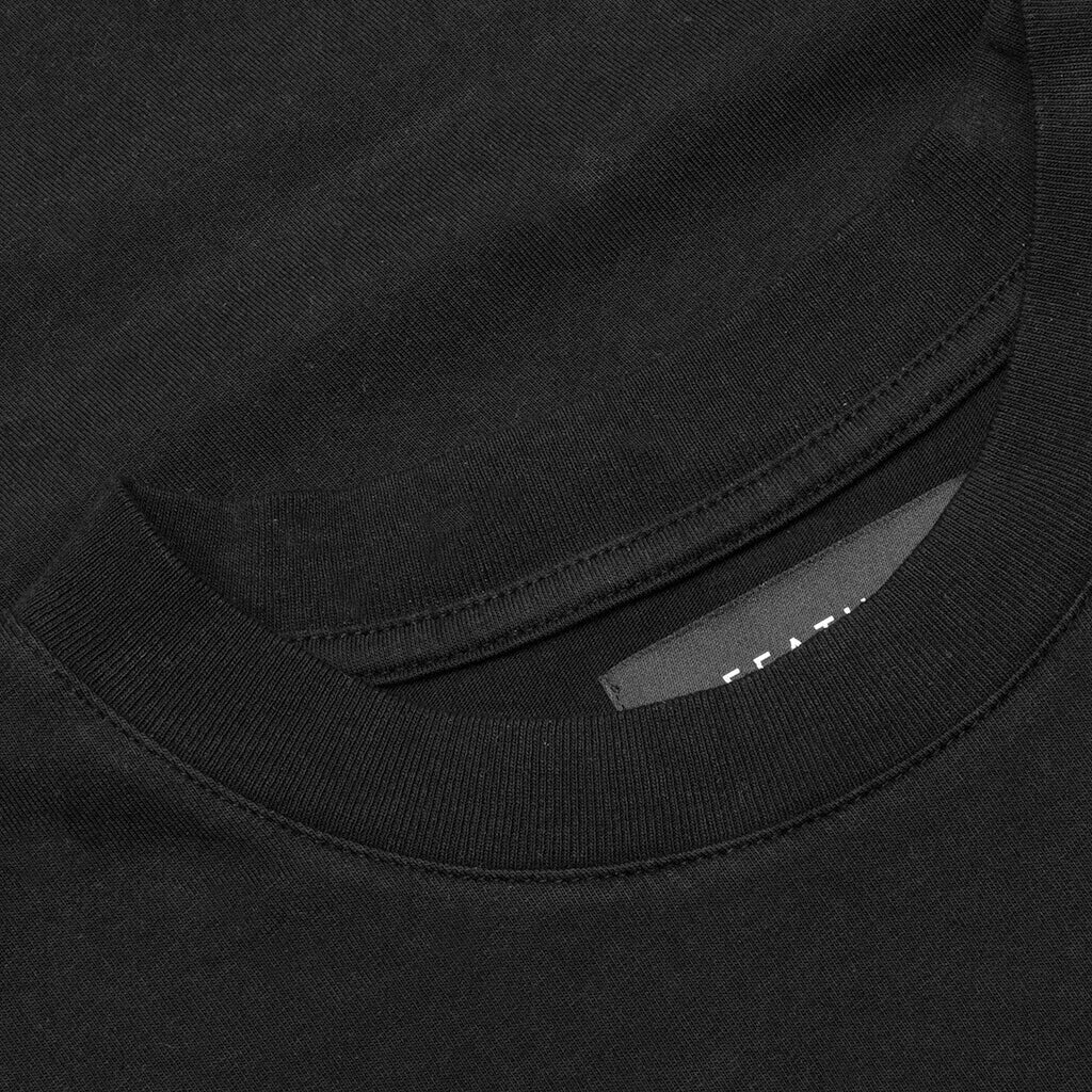 Haring Tee Jet Black