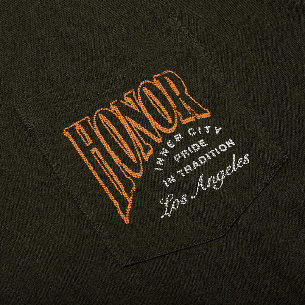 B Summer HTG Cigar Label Short Sleeve Tee Black