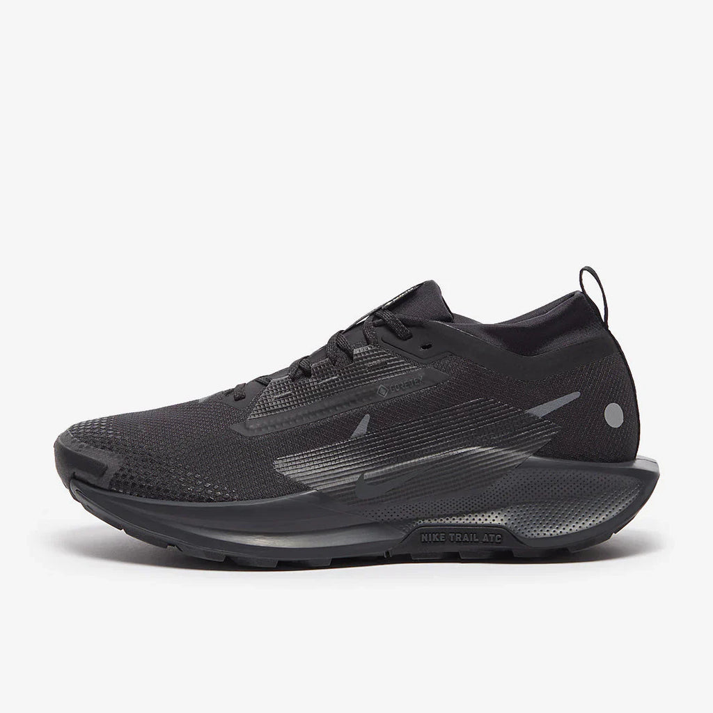 Nike ReactX Pegasus Trail 5 GTX Triple Black Élégance Performance