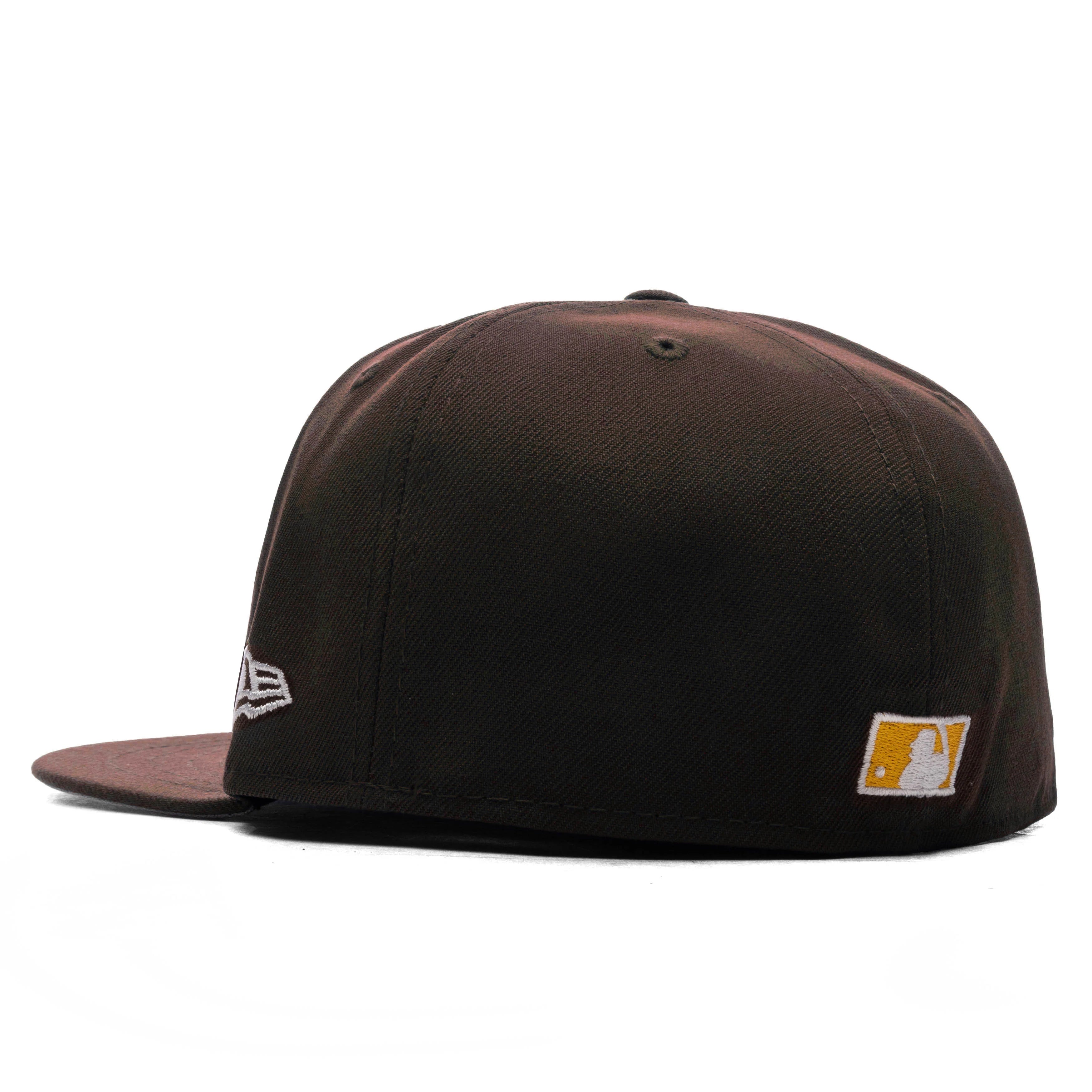 FEATURE x New Era 59FIFTY Fitted SD Padres Cooperstown Walnut Black Cotton Pink