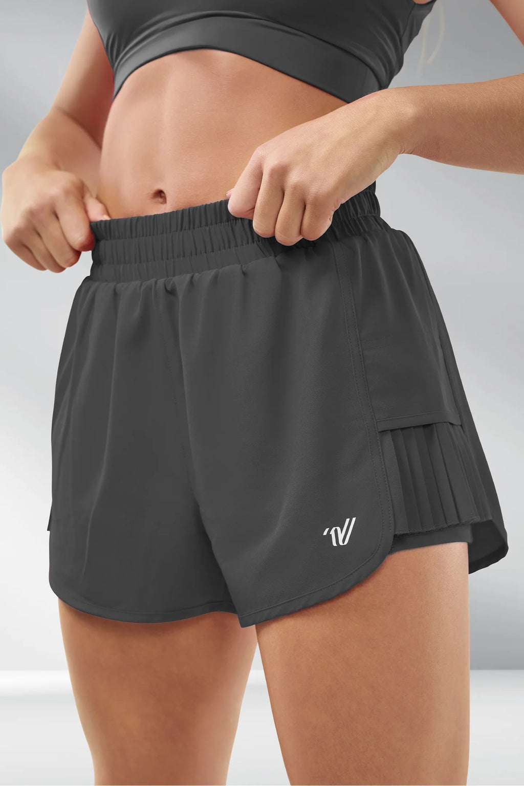 Side Pleat Active Short