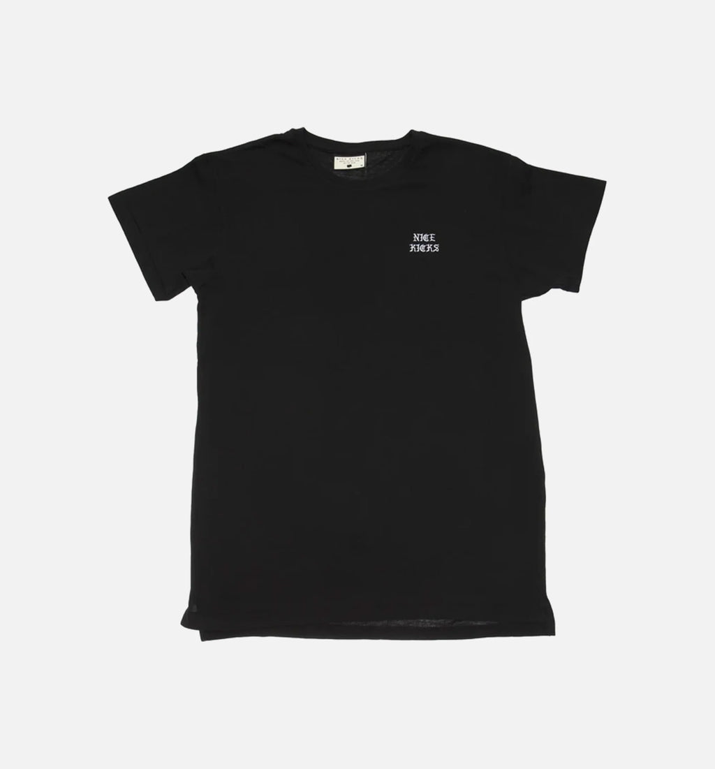 Nice Kicks Chest Print Old Engish Pablo Crew Tee Black