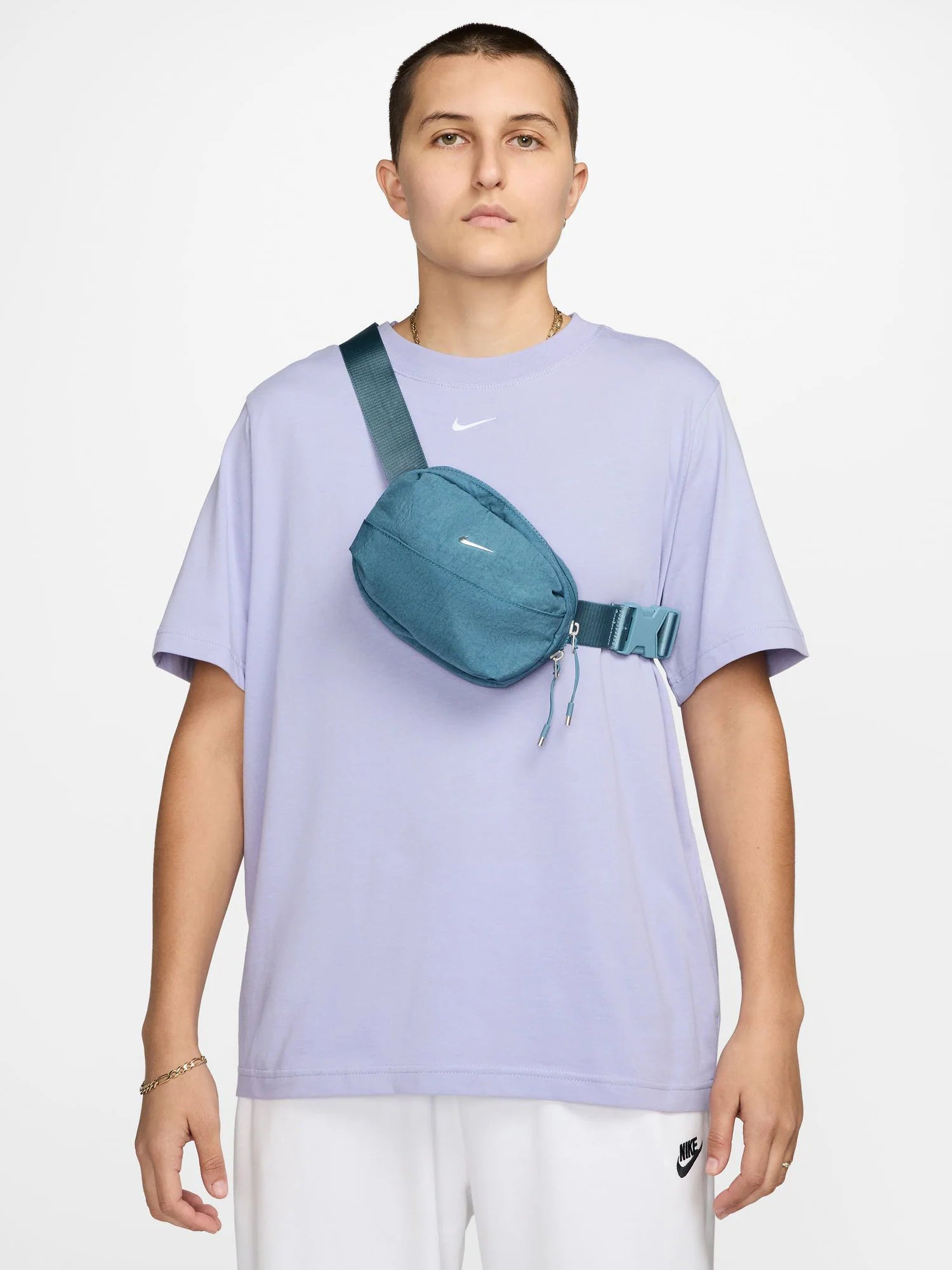 Nike Aura Crossbody Bag