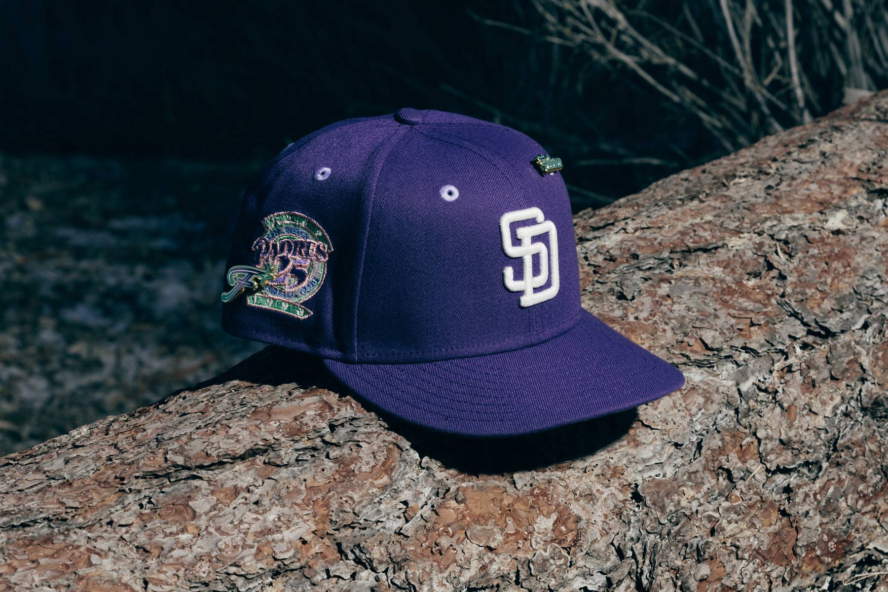 Feature x New Era Northern Lights 59FIFTY Fitted San Diego Padres