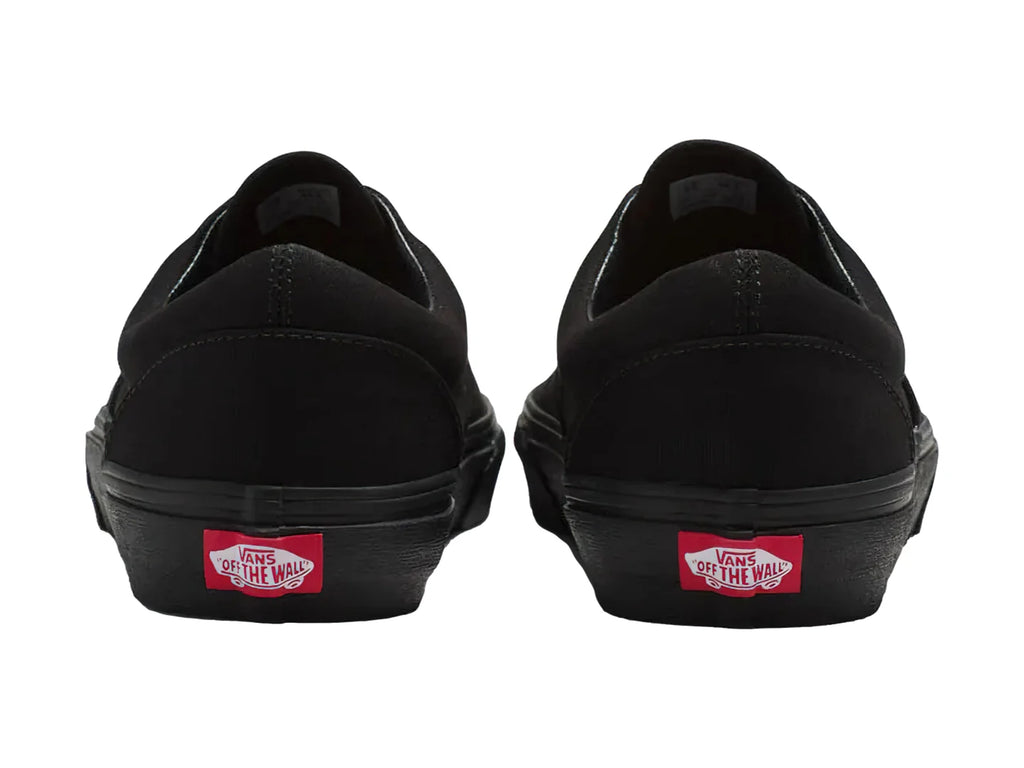 Tenis Vans Era Classics Color Negro Unisex