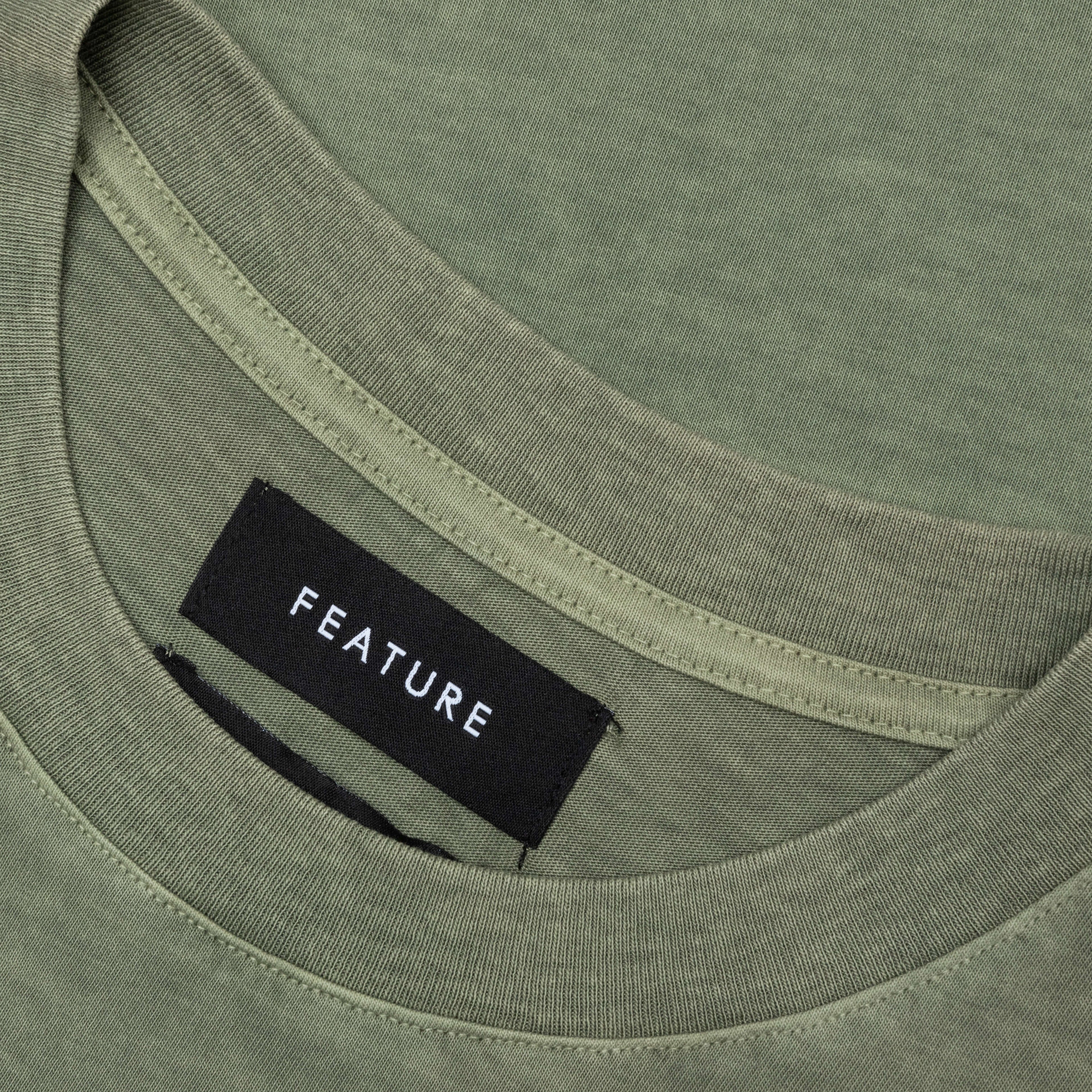 Haring Tee Pigment Deep Lichen