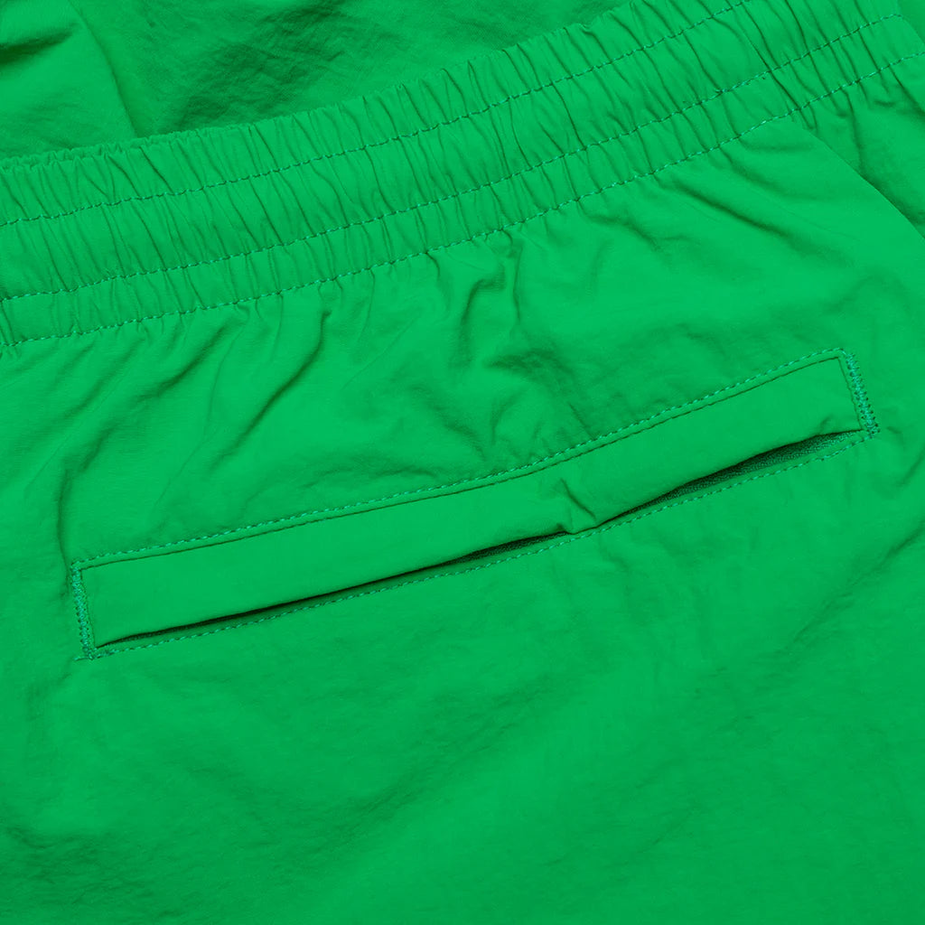 B Logo Water Short Green