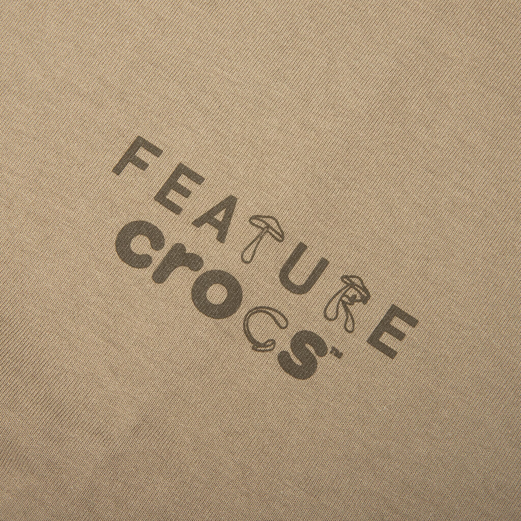 FEATURE x Crocs Fungi Tee Tree House