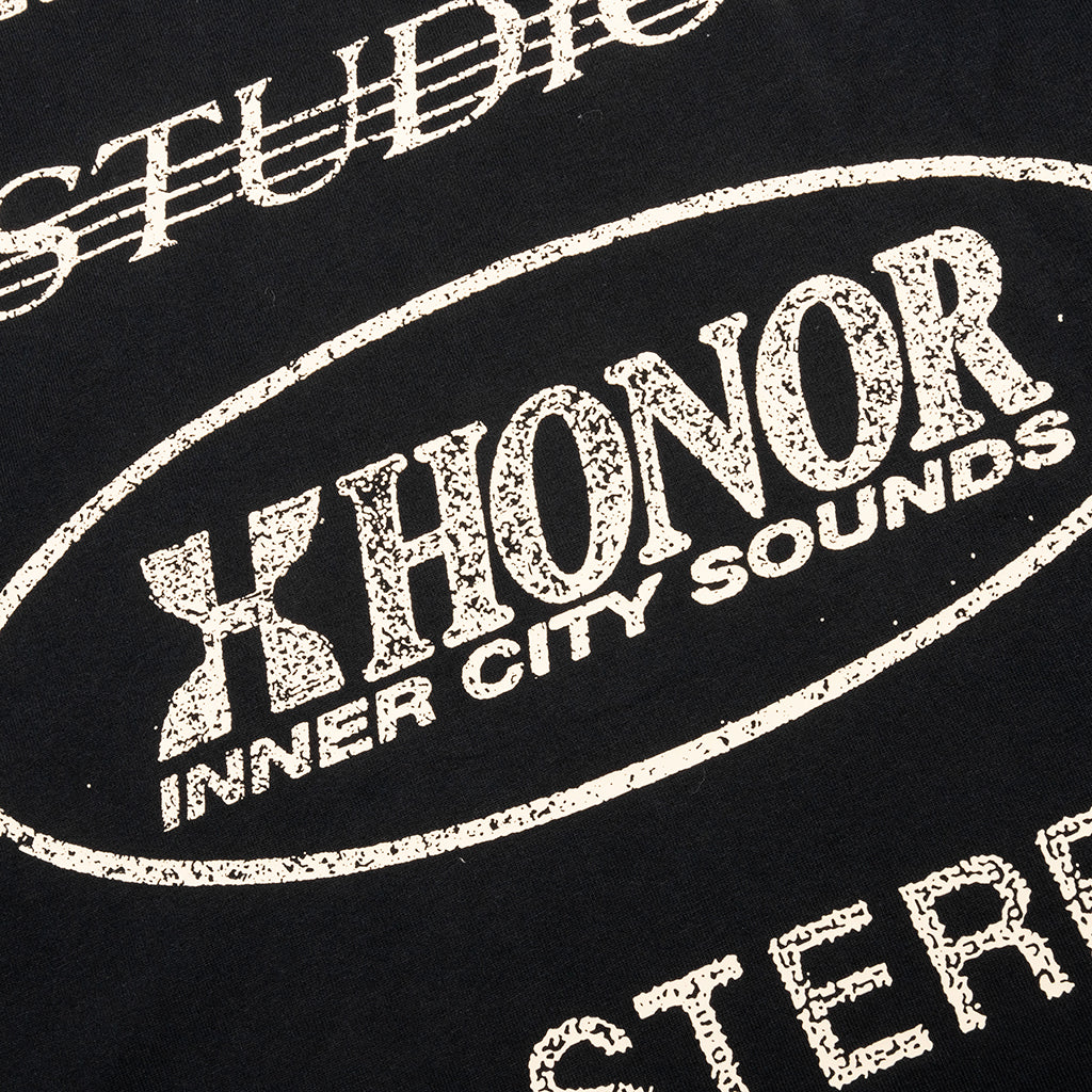 Studio Tee Black