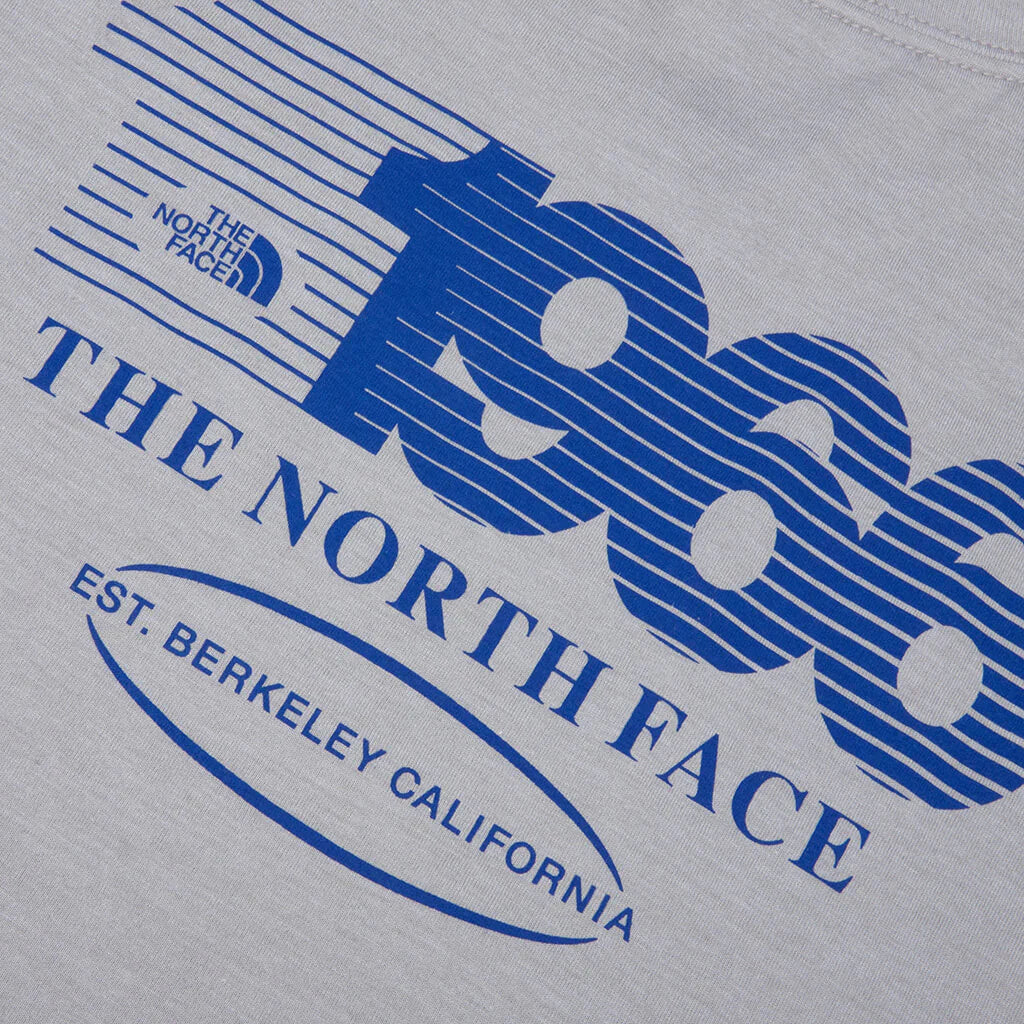 Tri Blend Logo Play S S Tee TNF Light Grey White Heather