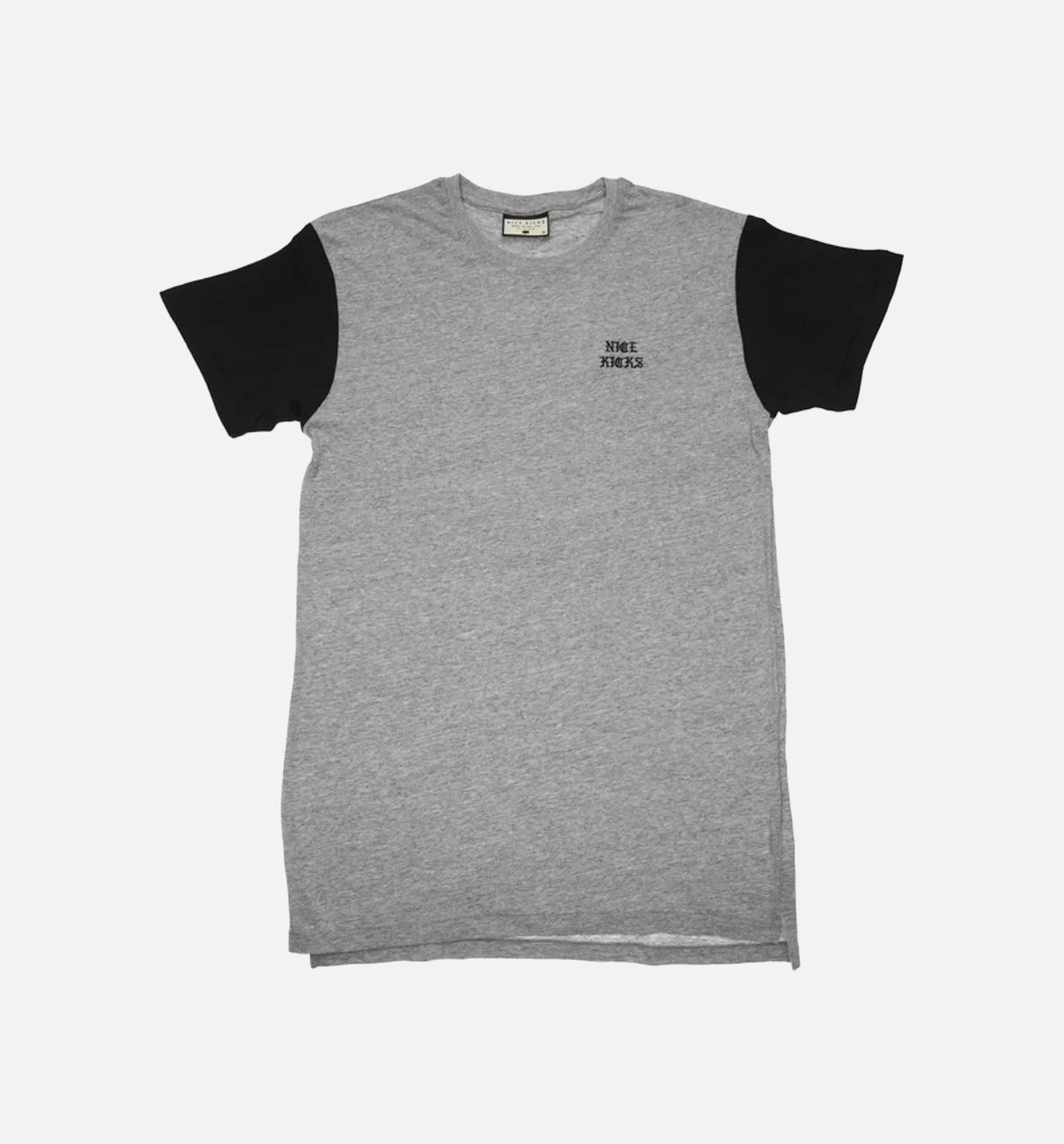 Nice Kicks Chest Print Old Engish Pablo Crew Tee Grey Black