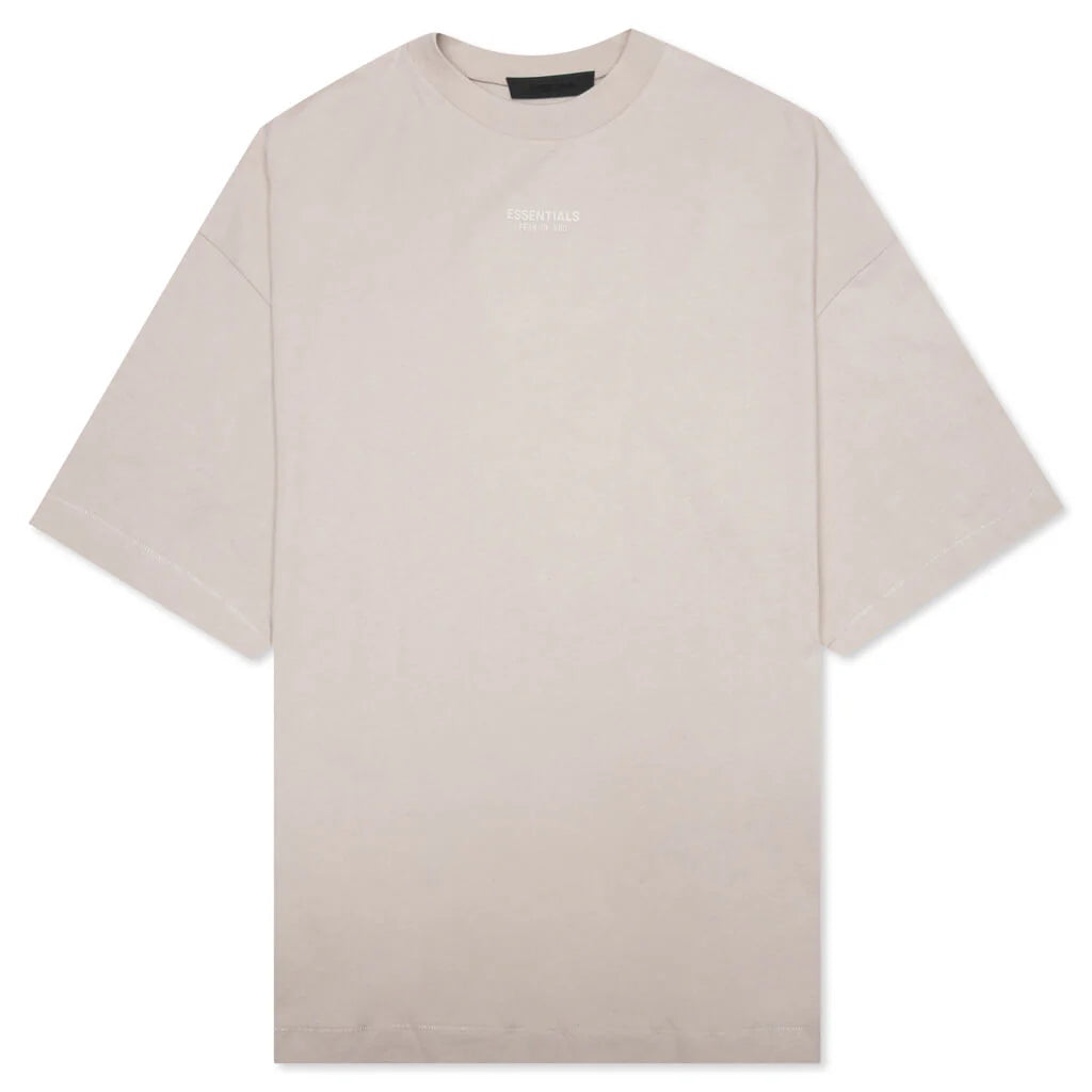 Essentials Tee Silver Cloud