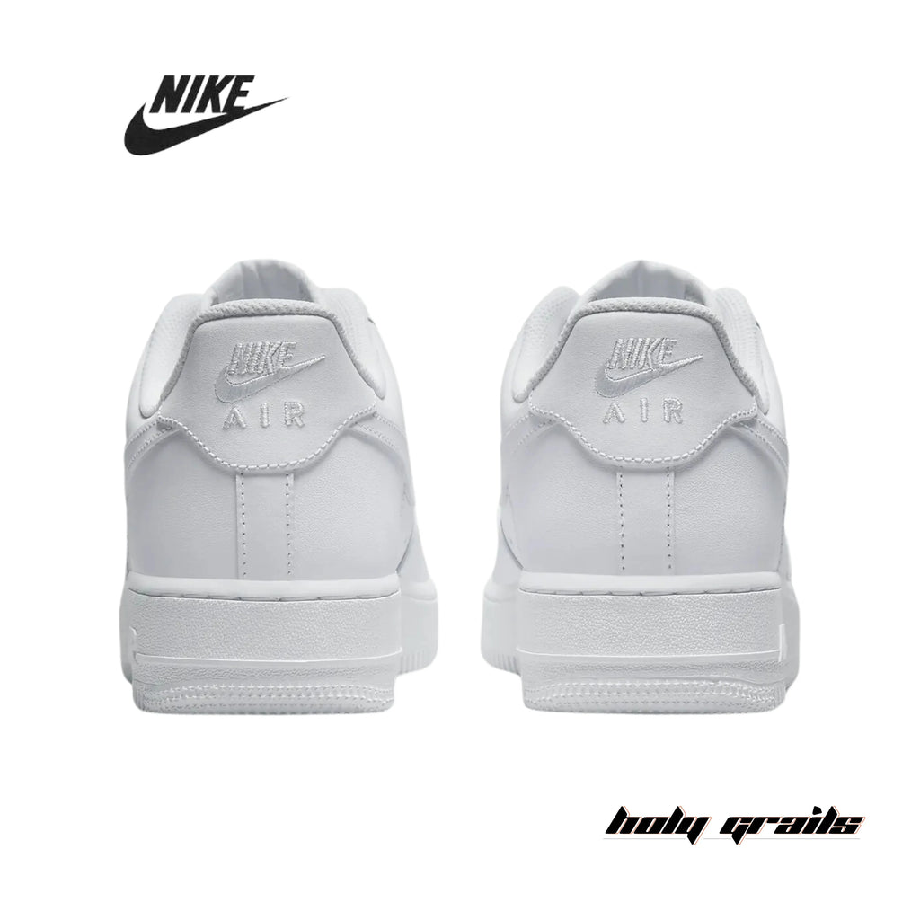 Nike Air Force 1 07 Triple White