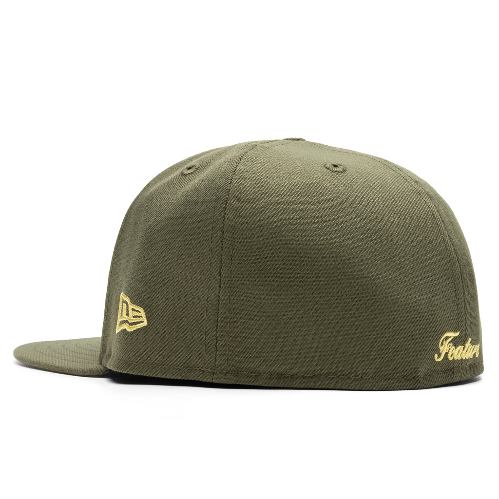 Feature x New Era 59FIFTY Fitted Old English F Calabasas New Olive Vegas Gold