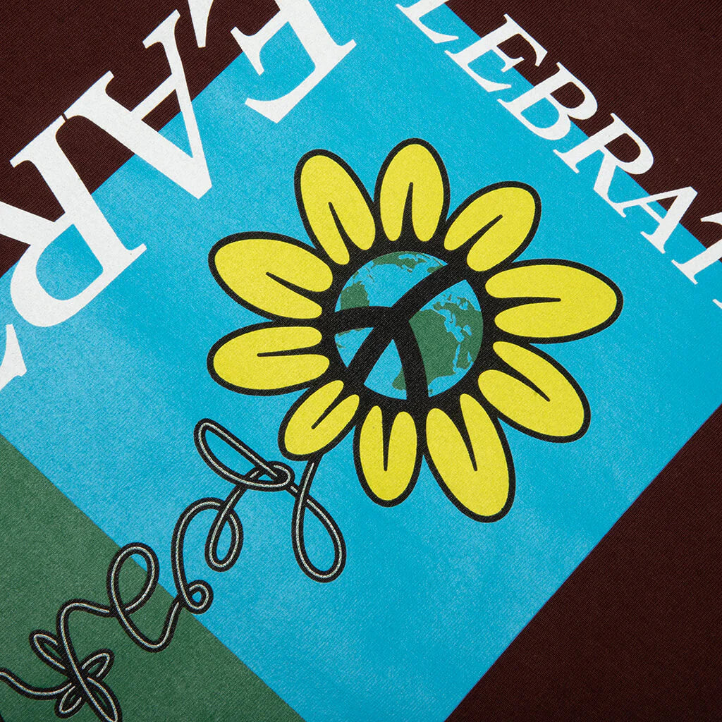 Celebrate Earth Tee Bitter Chocolate