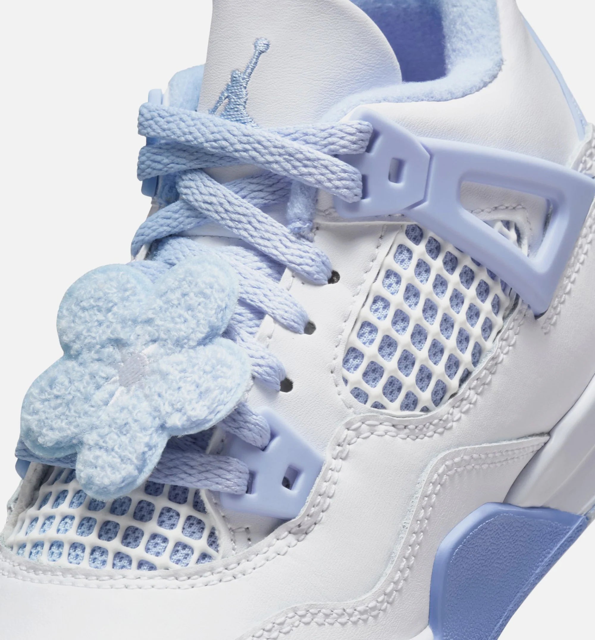 Air Jordan 4 Retro Aluminum Preschool Lifestyle Shoe White Aluminum Blue Tint Oil Green