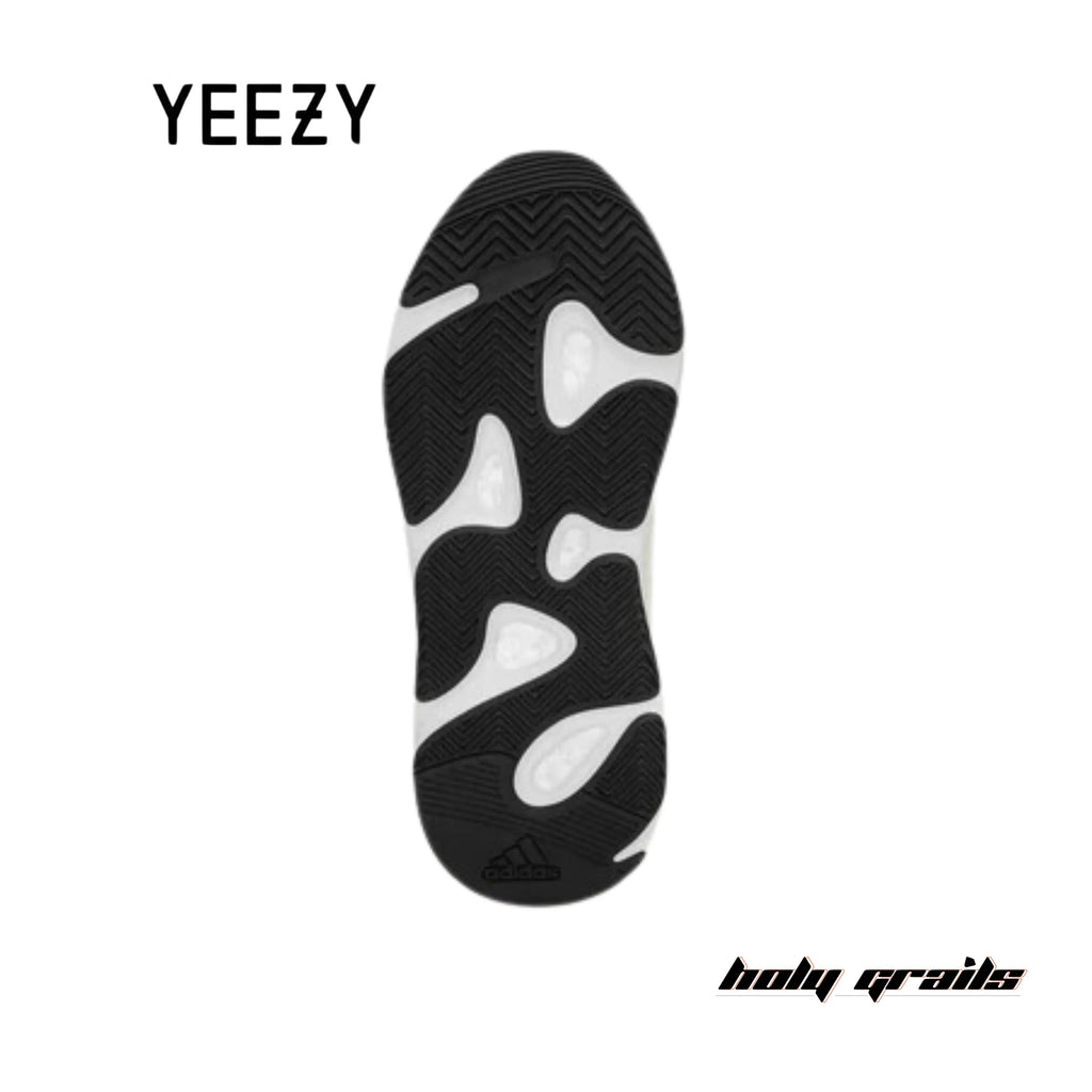 Adidas Yeezy Boost 700 MNVN Laceless Analog