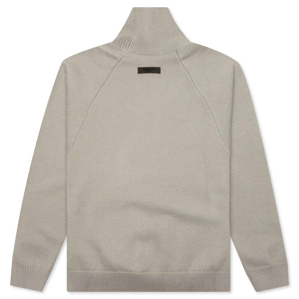 Knit Turtleneck Seal