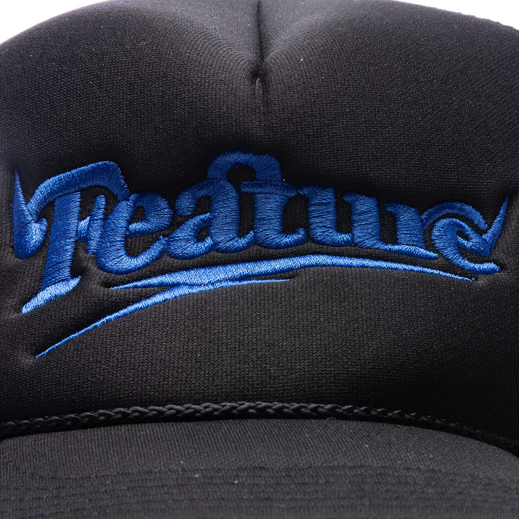 Spike Trucker Hat V2 Black Blue