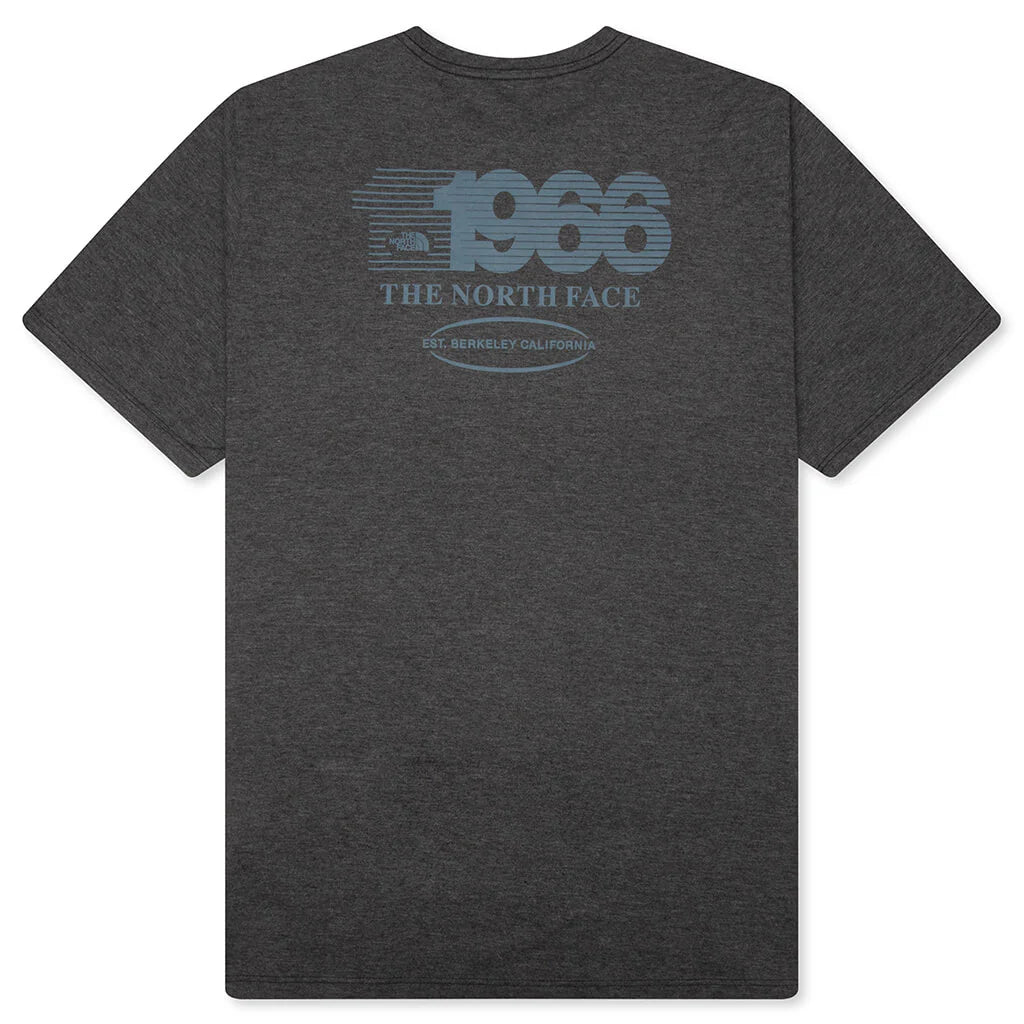 Tri Blend Logo Play S S Tee TNF Black Heather