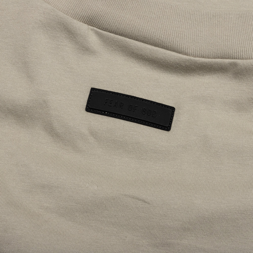 Crewneck T Shirt Seal
