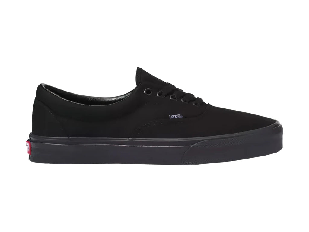Tenis Vans Era Classics Color Negro Unisex